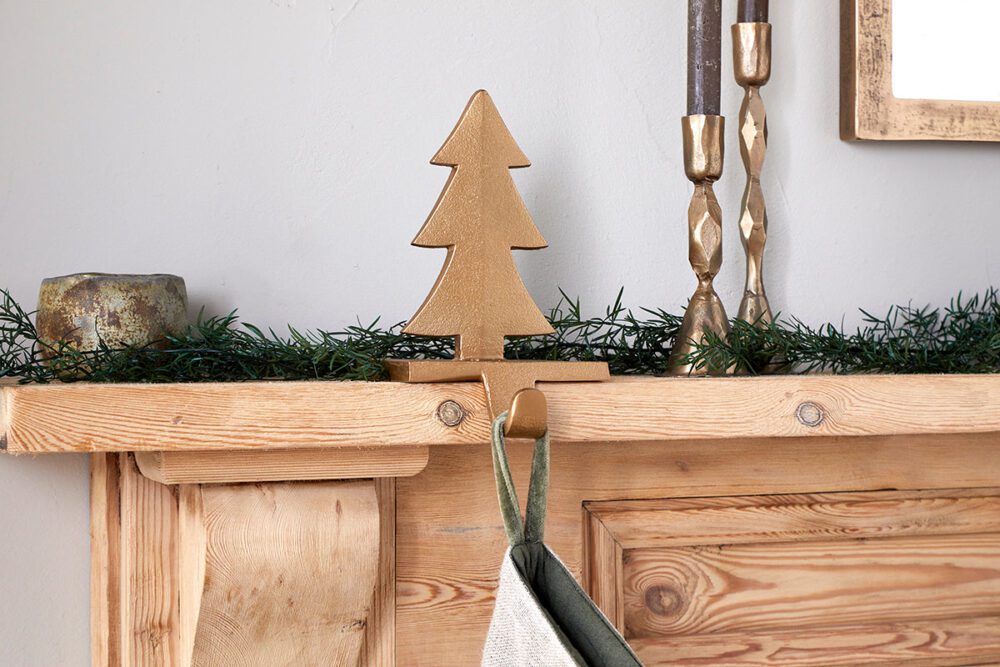 Kotta Stocking Tree Holder - Antique Brass