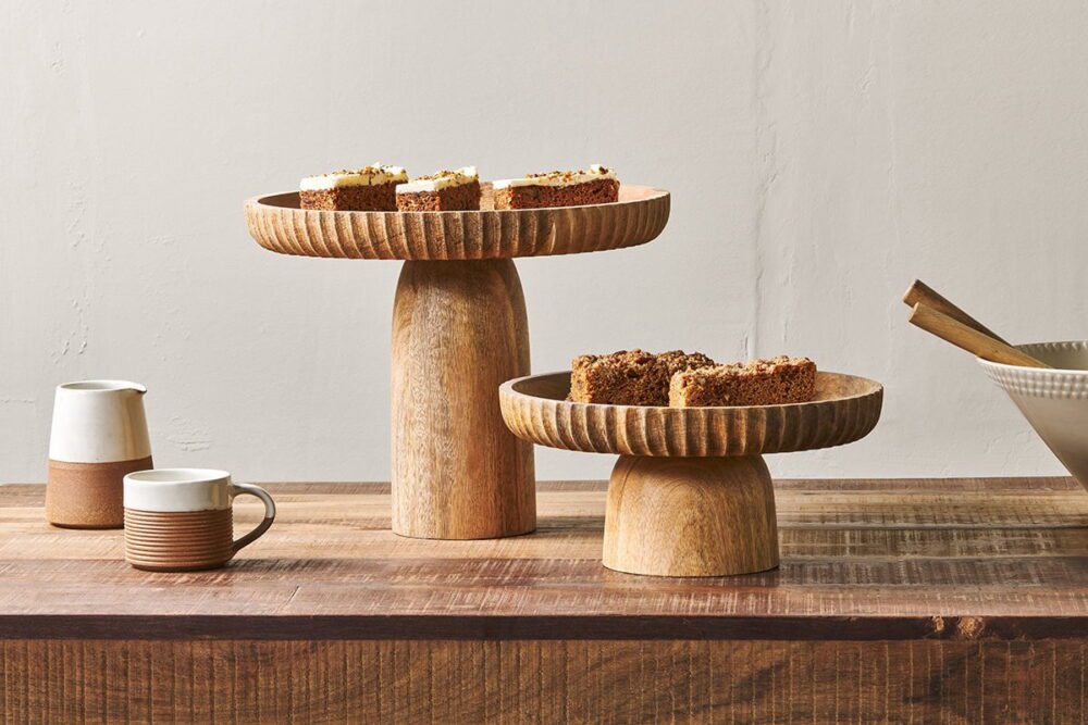 Gavivi Mango Wood Stand- Small